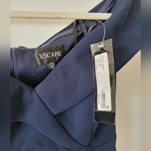 NEW XSCAPE Ballgown Navy Blue Assymetric Hem Crepe Formal Off Shoulder Size 6P - Picture 7 of 11